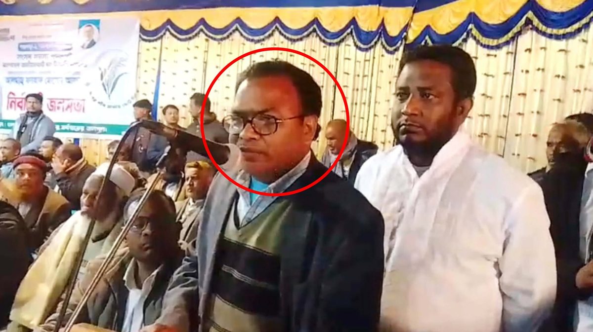 দেবীগঞ্জে ধানের শীষের পক্ষে ভোট চাইলেন সহকারী প্রিজাইডিং অফিসার
