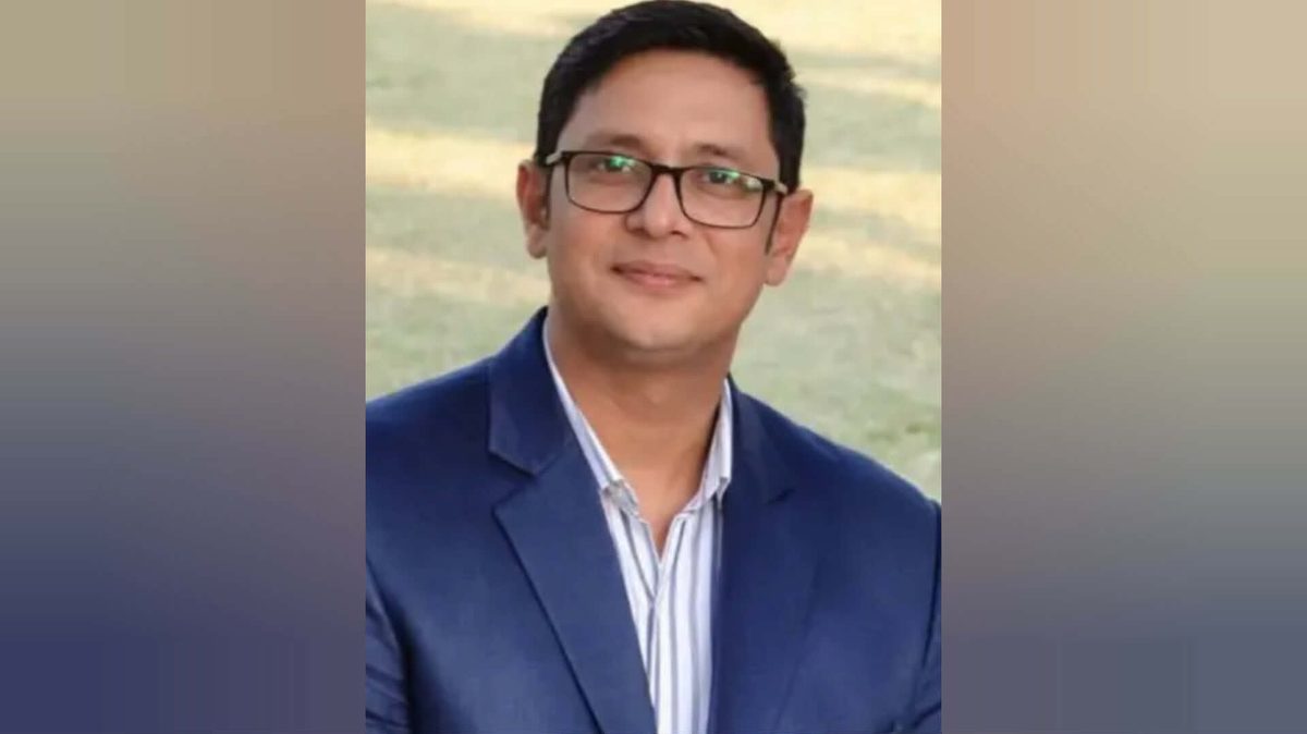 চাকরিতে বহাল তবিয়তে আছেন কারাগারে থাকা সরকারি কর্মচারী!