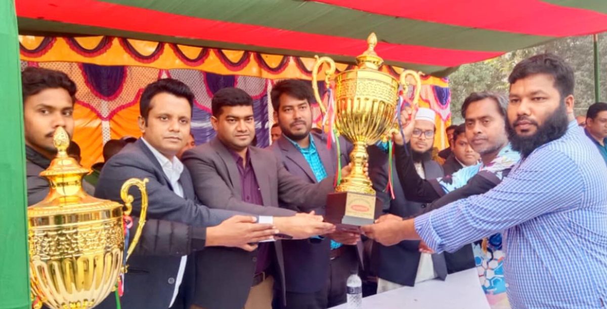 দেবীগঞ্জে আন্তঃ ইউনিয়ন ফুটবল টুর্নামেন্টের ফাইনাল খেলা অনুষ্ঠিত
