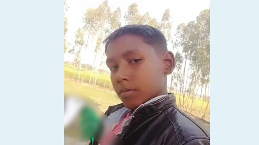 মেলান্দহে গাড়ি থেকে পড়ে কিশোরের মৃত্যু, পরিবারের দাবি হত্যা