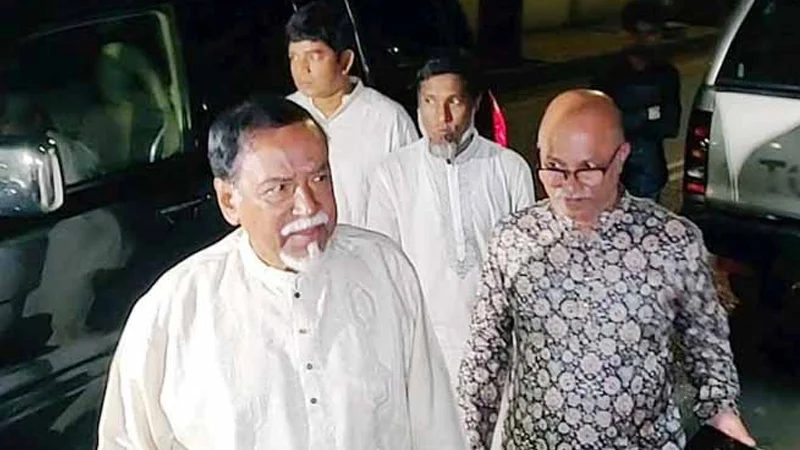 ঈদের শুভেচ্ছা জানাতে খালেদা জিয়ার বাসভবনে বিএনপি নেতারা