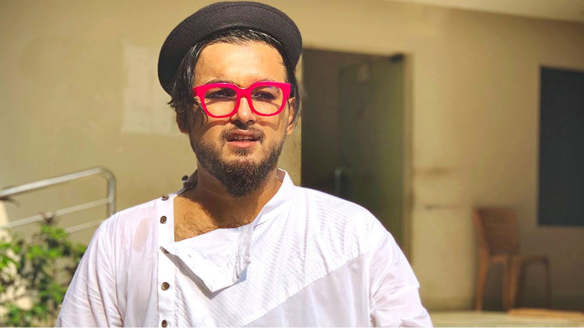 তোমাকে সুস্বাগতম প্রিয়তমা, ফেসবুকে লিখলেন নোবেল