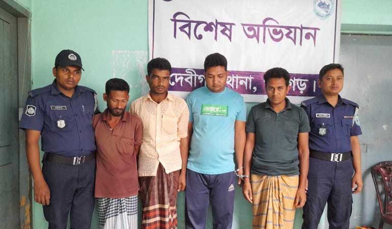 দেবীগঞ্জে জুয়া খেলার সরঞ্জামসহ ৪ জুয়ারি আটক