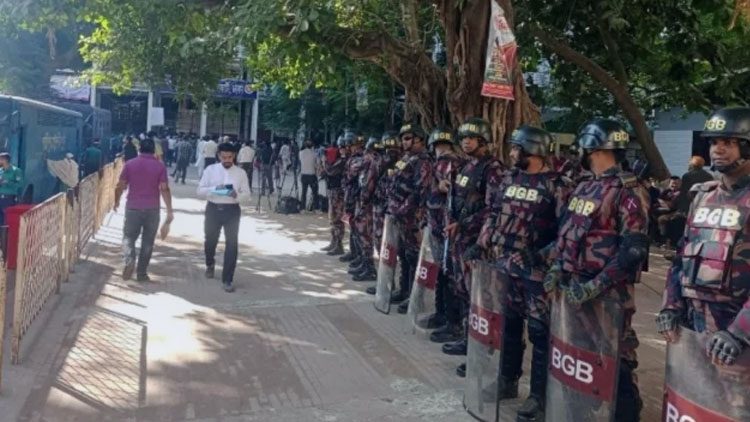 হাসিনা-জয়-পুতুলের মামলার রায় ঘিরে আদালতে নিরাপত্তা জোরদার