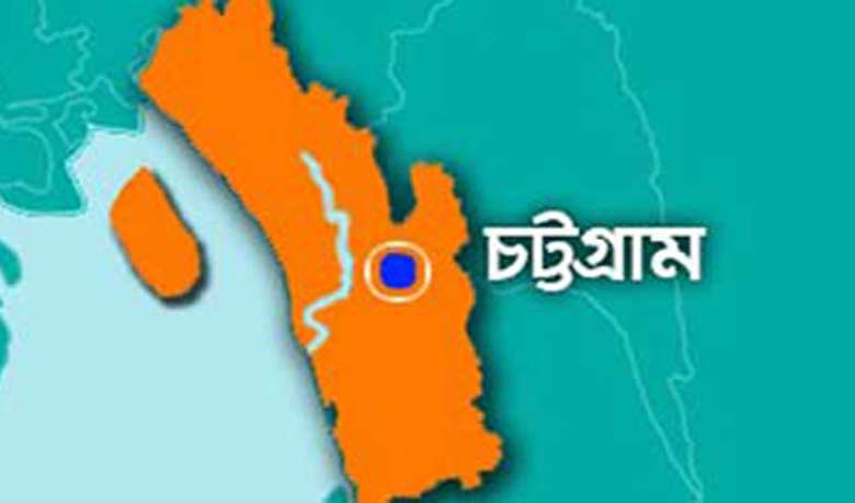 চট্টগ্রামে শিক্ষার্থীদের রক্ষায় এগিয়ে এলো সেনাবাহিনী