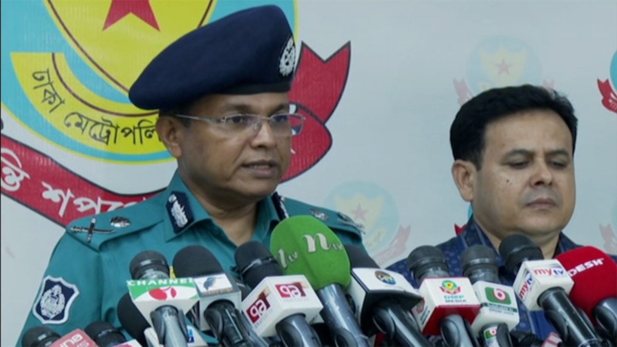 এমপি আনার হত্যা:নেপালে আটক সিয়াম কলকাতা পুলিশের হেফাজতে