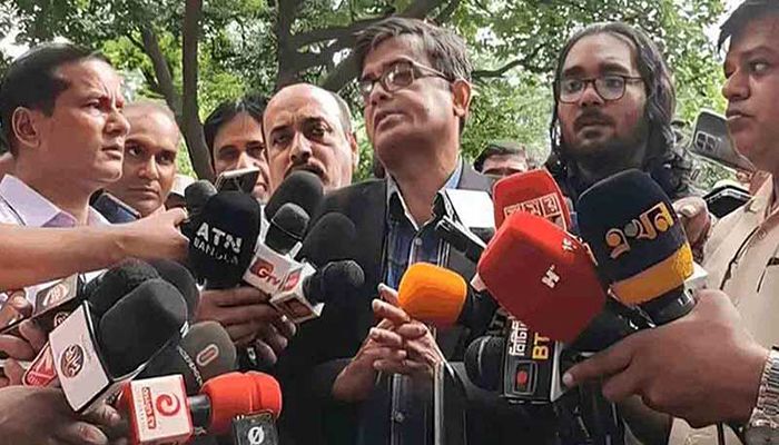 রাষ্ট্রপতির পদত্যাগ নিয়ে এখনও সিদ্ধান্ত হয়নি:প্রধান উপদেষ্টার প্রেস সচিব