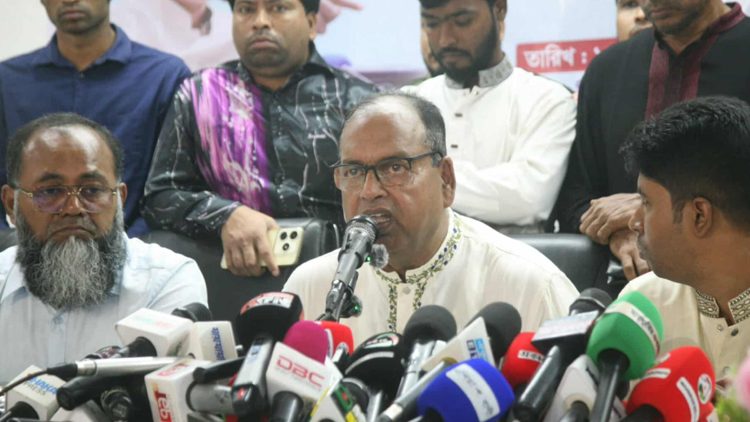 কিছু খুচরা পার্টি ভরাডুবির ভয়ে নির্বাচন চায় না: দুদু
