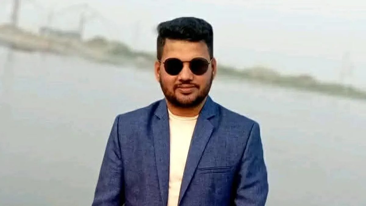 ‘অবিশ্বাস্যভাবে’ বেঁচে ফেরা, জানালেন বাসডুবির অভিজ্ঞতা