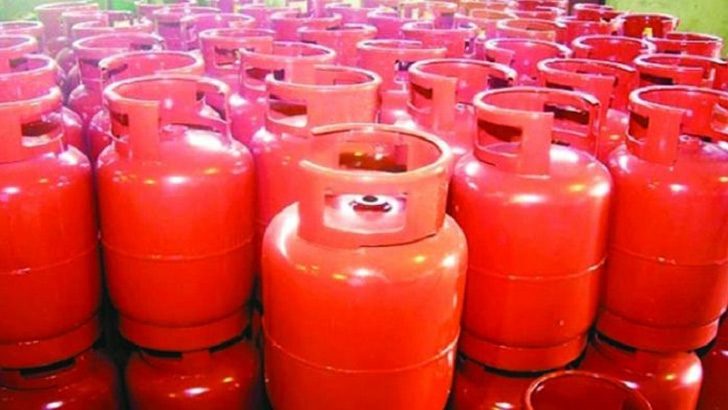 এলপিজি গ্যাসের দাম কমল
