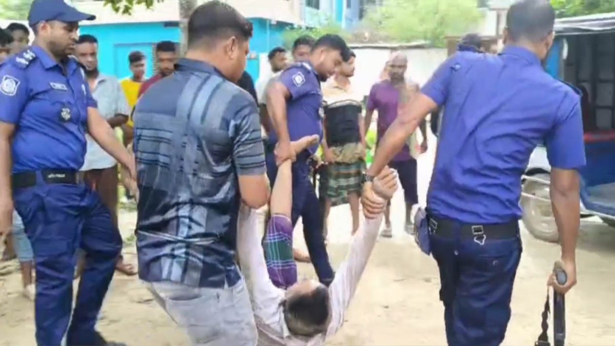 ঝিনাইদহে শিশু ধর্ষণ চেষ্টার অভিযোগে রিকশাচালক আটক