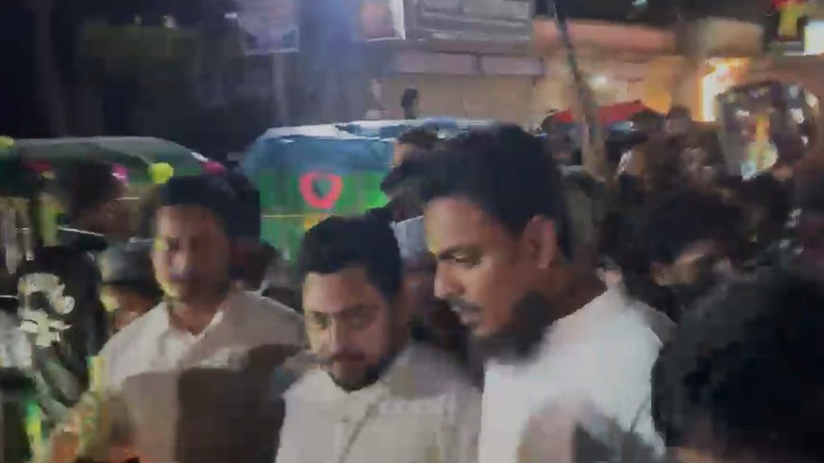 সাভারে এনসিপির সমাবেশে বোমা বিস্ফোরণ