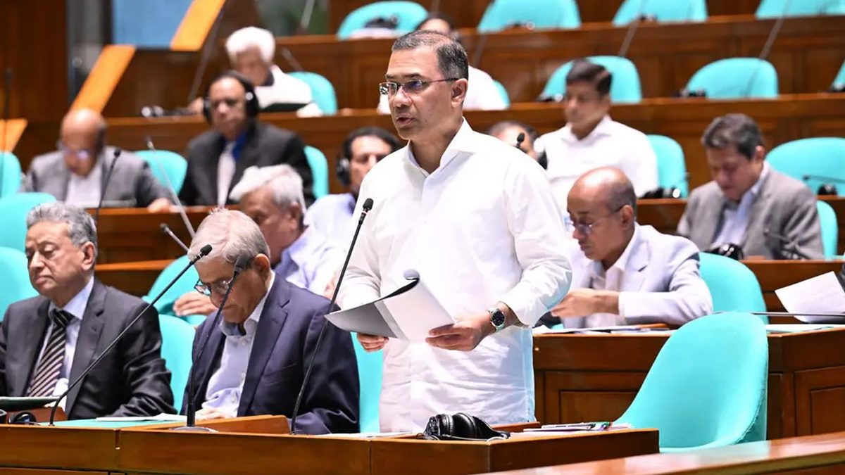 সব সুযোগ-সুবিধা নিয়ে আসছে ‘ইউনিভার্সাল কার্ড’ : সংসদে প্রধানমন্ত্রী