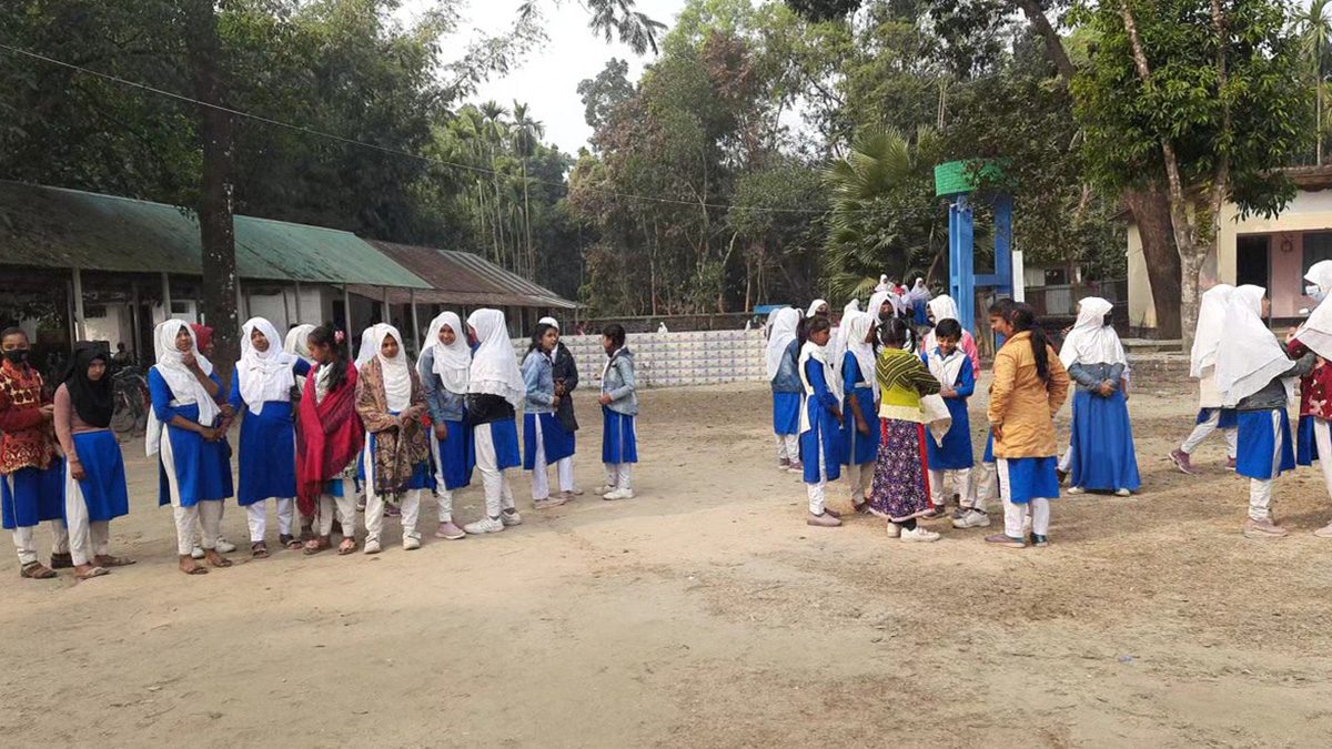 পঞ্চগড়ে সূর্যের দেখা মিলেছে,স্বাভাবিক মাধ্যমিকের পাঠদান