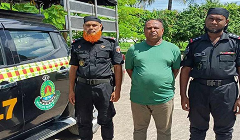 স্ত্রীকে হত্যার ১৪ বছর পর গ্রেফতার ঘাতক স্বামী