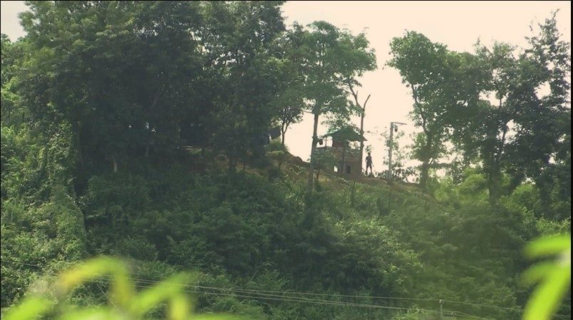 এবার মিয়ানমারের ছোঁড়া গোলা পড়লো বাংলাদেশে, সীমান্তে আতঙ্ক