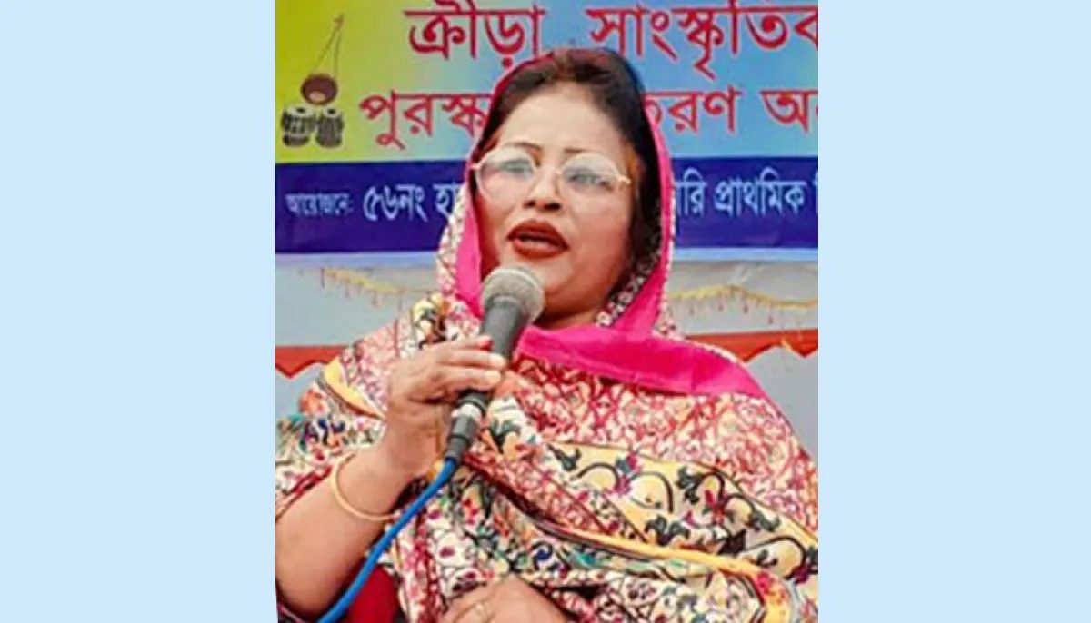 ‘দেশি মুরগি খেতে না পারা’ আলোচিত শিক্ষিকার ছয়তলা নিজস্ব ভবন রয়েছে