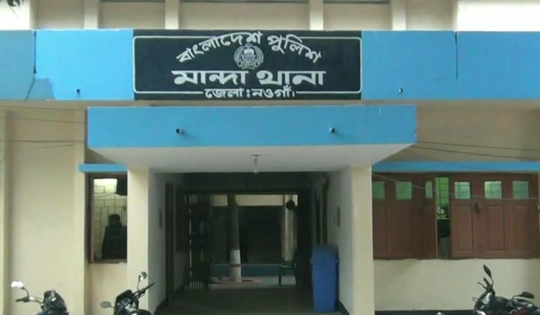 ড্রাম ট্রাক ও পিকআপের মুখোমুখি সংঘর্ষ, নিহত ৩
