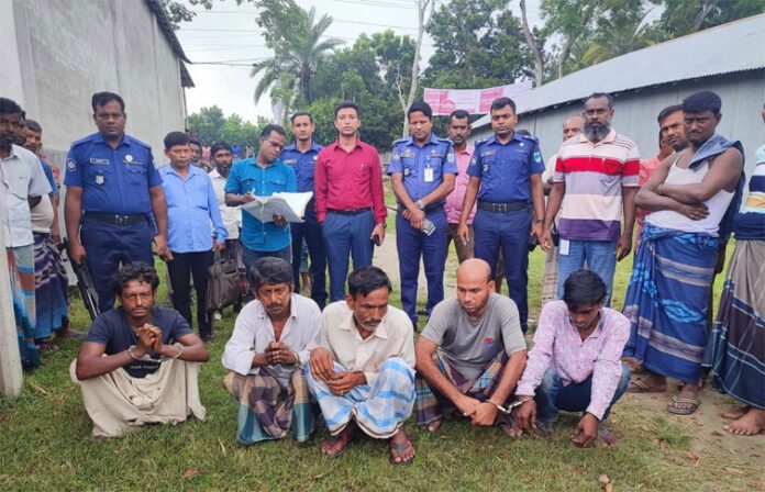 কুমারখালীতে মাদক সেবনের দায়ে ৫ জনের জেল