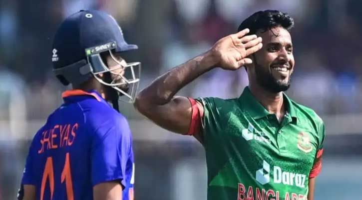 ৪ উইকেট হারিয়ে ভারতের বিপর্যয়
