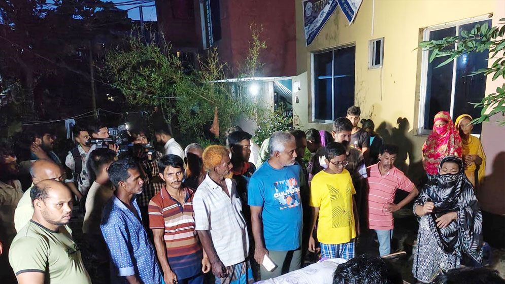খুলনায় 'হাতে বানানো' মদ খেয়ে ৫ জনের মৃত্যু
