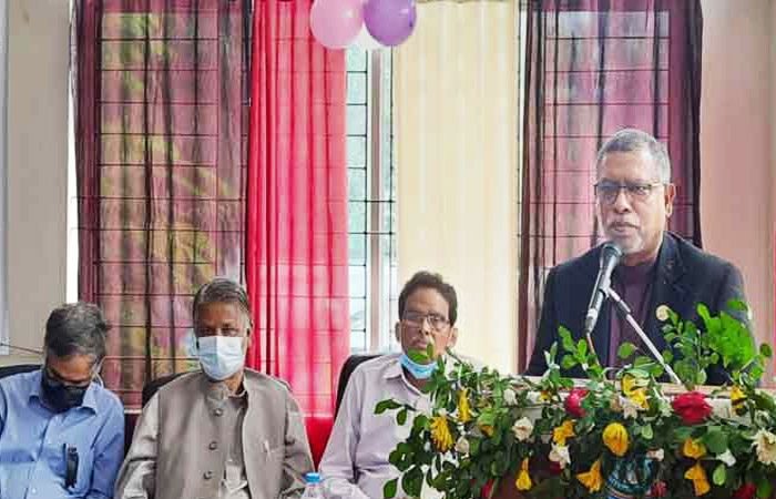 ৯০ লাখ মানুষ নেয়নি করোনার দ্বিতীয় ডোজ: স্বাস্থ্যমন্ত্রী