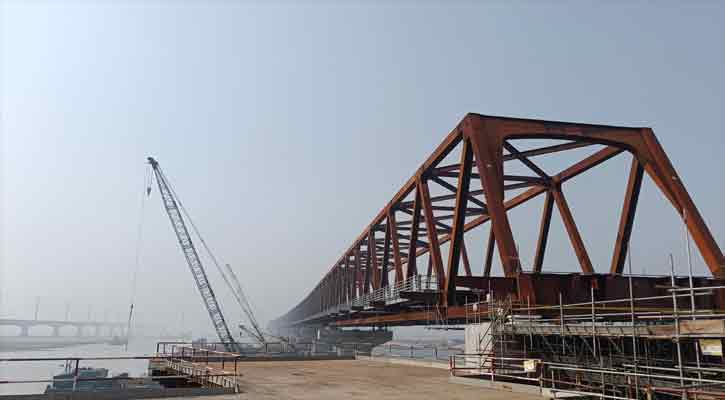 বঙ্গবন্ধু রেল সেতুর ১০টি স্প্যান দৃশ্যমান