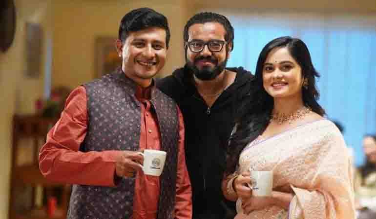 'প্রতিটা কাজই ডিরেক্টরের কাছে চ্যালেঞ্জ'