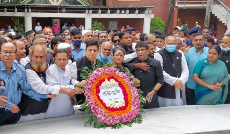 দ্রব্যমূল্য বৃদ্ধি মেনে নেয়ার মতো না: পররাষ্ট্রমন্ত্রী