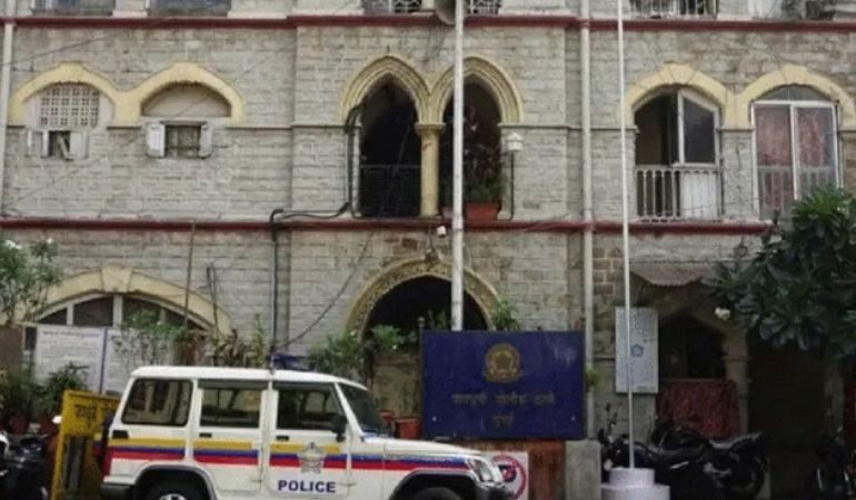 বিরিয়ানি রান্না না করায় স্ত্রীকে ছুরিকাঘাত