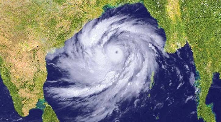 প্রবল ঘূর্ণিঝড়ে রূপ নিয়েছে ‘মানদৌস’
