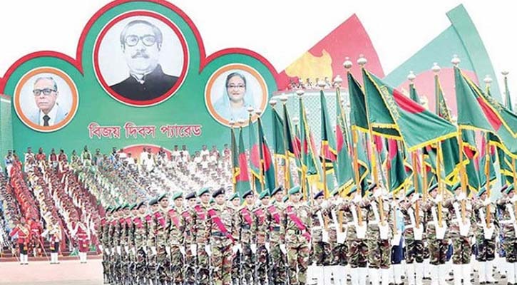 প্যারেড গ্রাউন্ডের কুচকাওয়াজে রাষ্ট্রপতি ও প্রধানমন্ত্রী