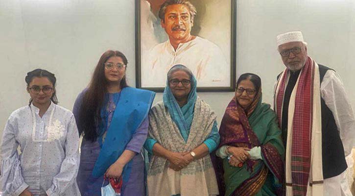 বোনের মর্যাদা রক্ষায় জীবন দিতে পারি: কাদের সিদ্দিকী