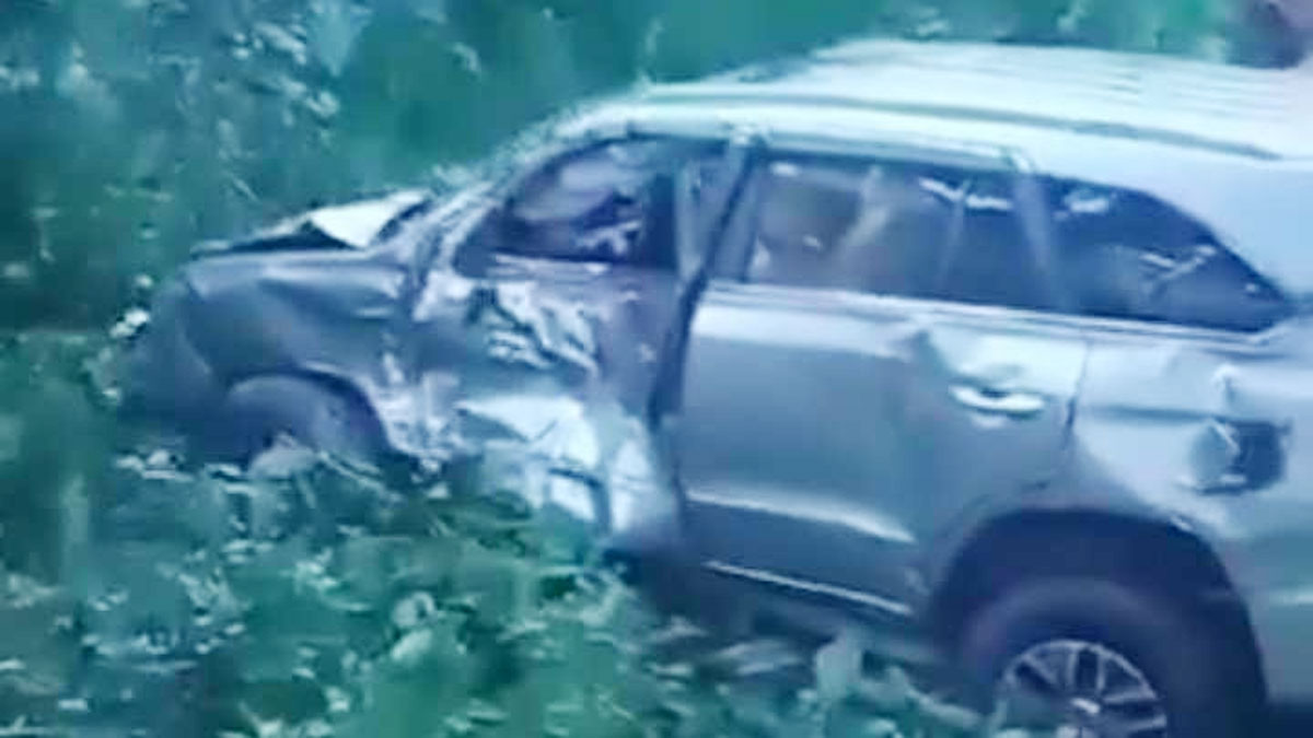 প্রাইভেটকার-মোটরসাইকেলের সংঘর্ষে দুই খাদ্য কর্মকর্তা নিহত