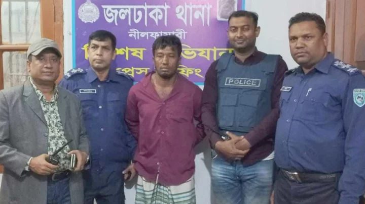 জমি নিয়ে বিরোধ,বৃদ্ধ বাবাকে কুপিয়ে হত্য করল ছেলে