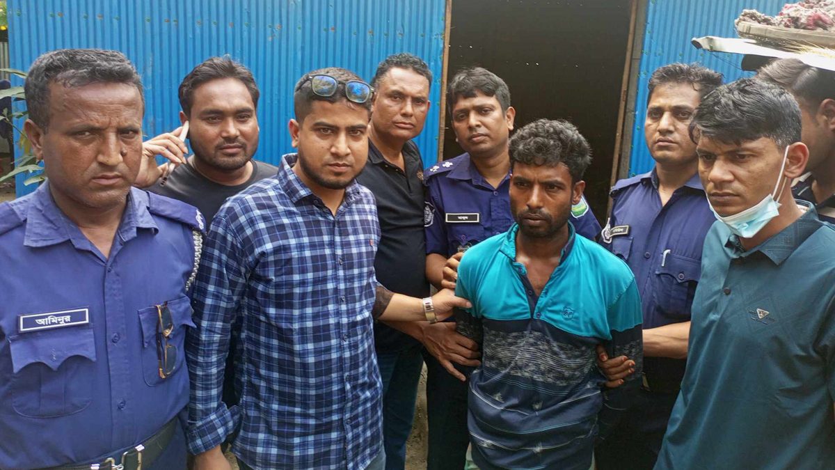 জামালপুরে ছেলের দা’র কোপে মায়ের মৃত্যু