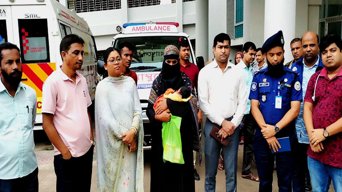 সড়কের পাশে জন্ম নেওয়া নবজাতকের ঠাঁই হলো ছোটমণি নিবাসে