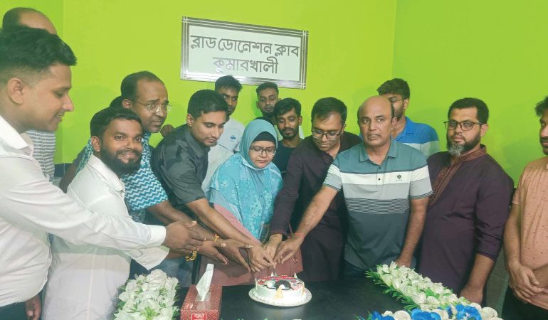 কুমারখালীতে ব্লাড ডোনেশন ক্লাবের অফিস উদ্বোধন
