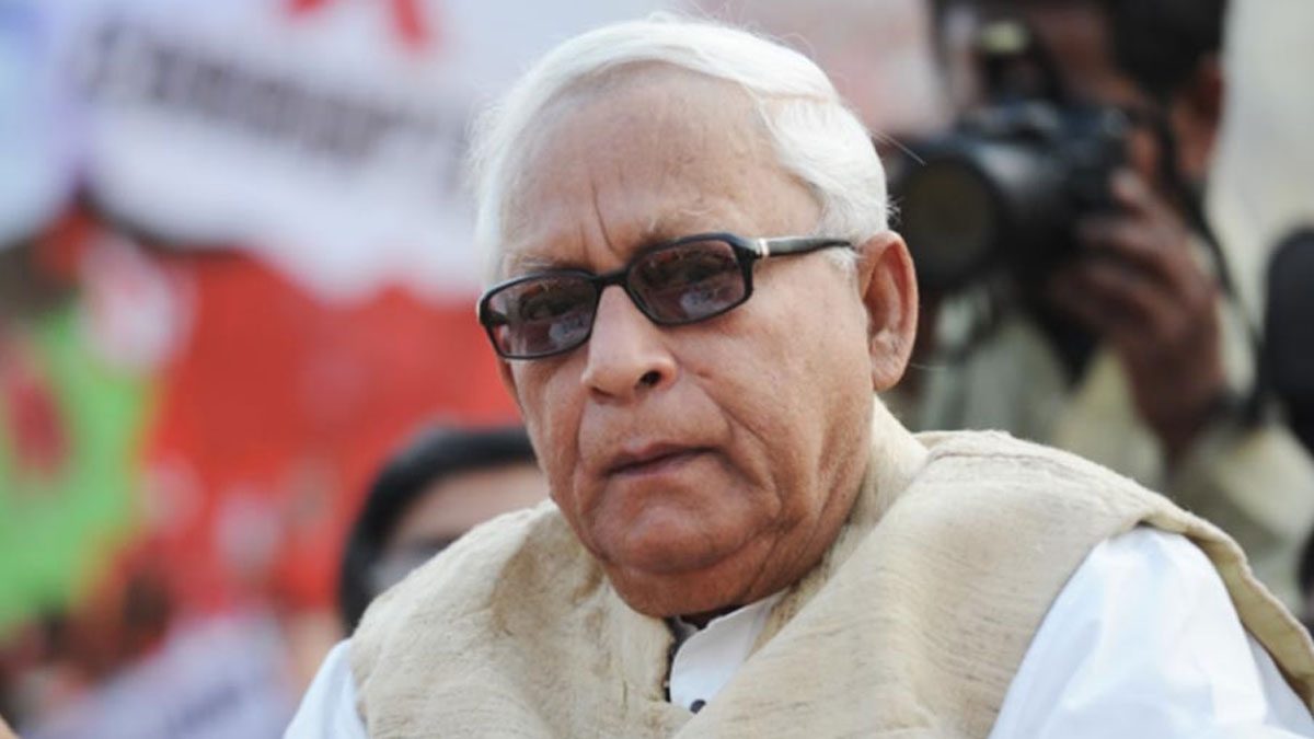সুস্থ হয়ে বাড়ি ফিরেছেন বুদ্ধদেব