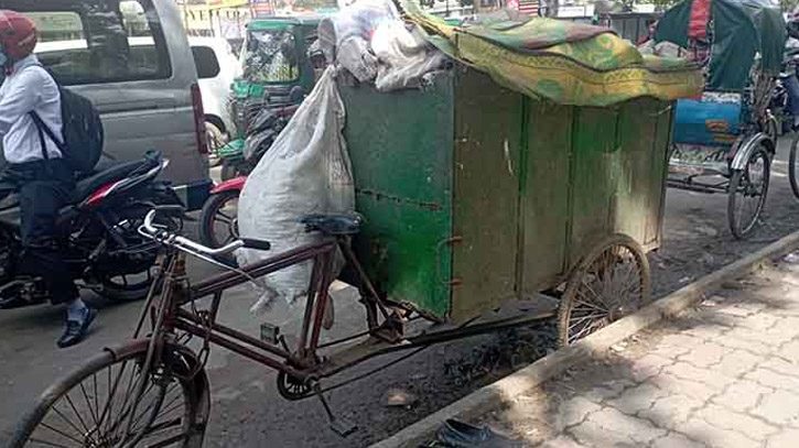 ঢাকার দুই সিটিতে ময়লার ভ্যানের ফি নেয়া বন্ধে হাইকোর্টে রিট