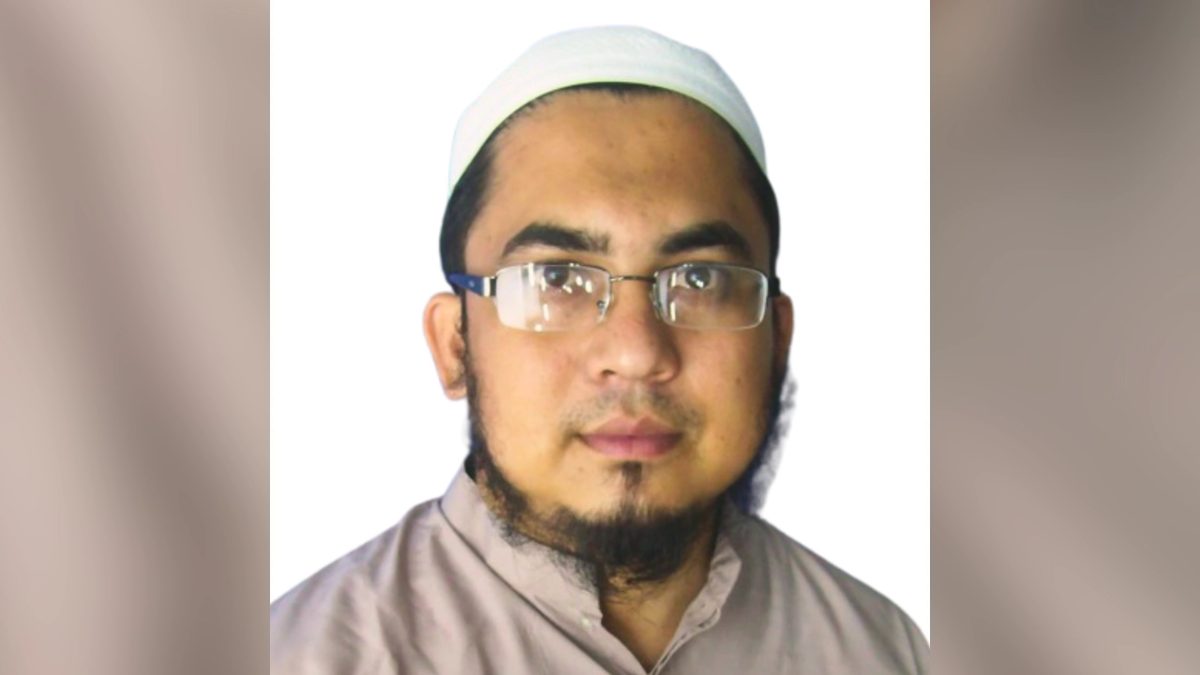 ক্যানসার হাসপাতালের উপপরিচালককে কুপিয়ে জখম