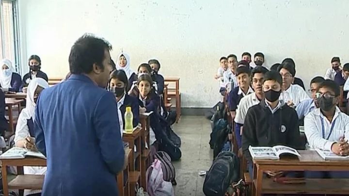 লটারিতে এবার স্কুলে ভর্তিতে সুযোগ পেয়েছে ৩ লাখ ৬ হাজার শিক্ষার্থী