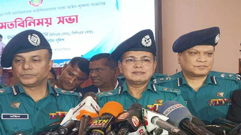 ভোটারদের ভোটকেন্দ্রে যেতে জোর জবরদস্তি নয়: ডিএমপি কমিশনার