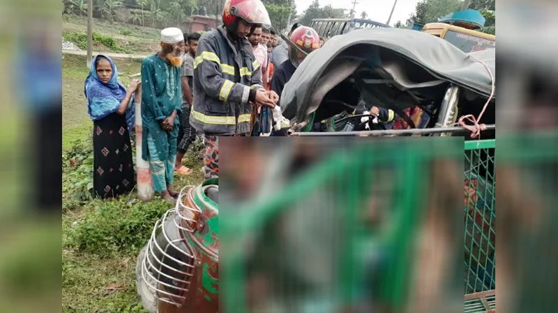 গাজীপুরে বাসের সঙ্গে অটোরিকশার সংঘর্ষে চালক নিহত