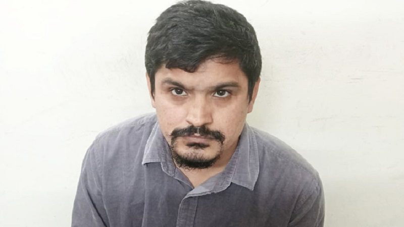 পুলিশের জালে ছাত্রলীগের ইমাম