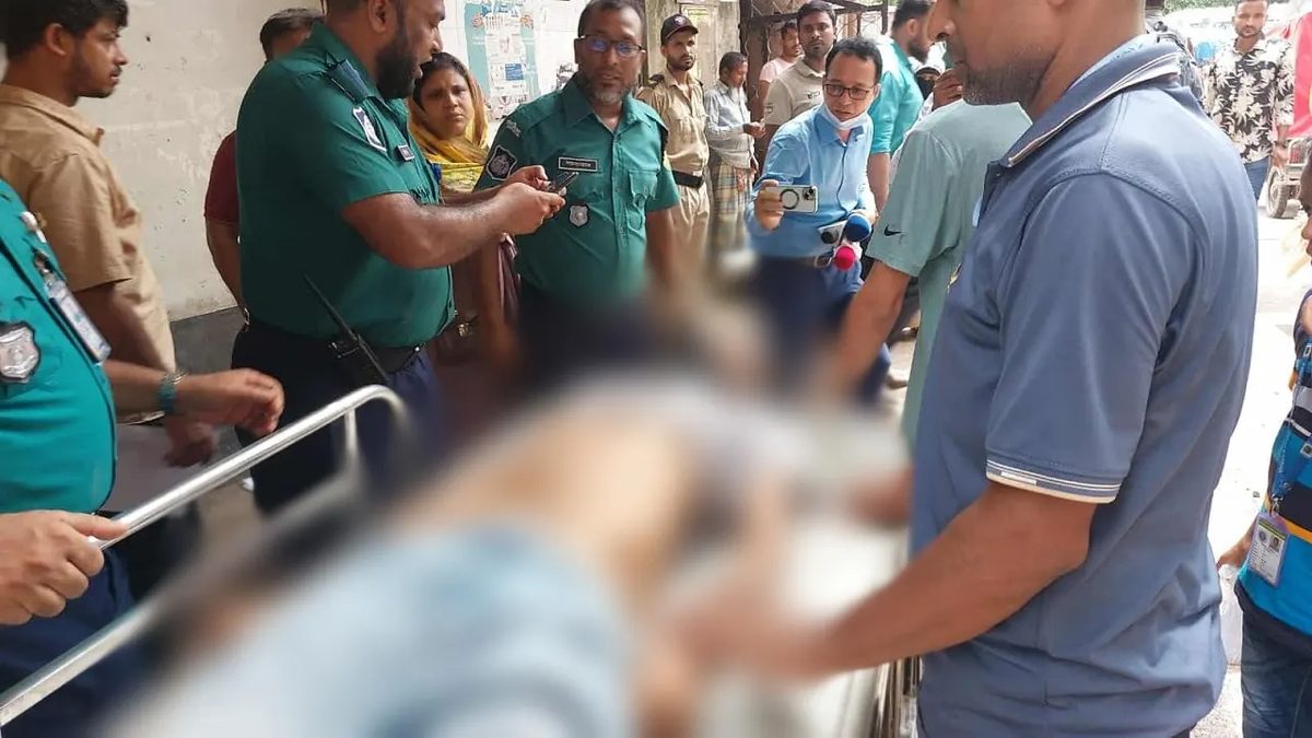 আদালতে ব্লেড দিয়ে আত্মহত্যার চেষ্টা ধর্ষণ মামলার আসামির