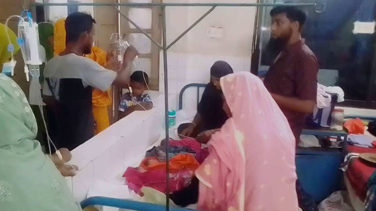 চার জমজ সন্তানের জন্ম, ক্লিনিকের বিল নিয়ে চিন্তায় দিনমজুর বাবা