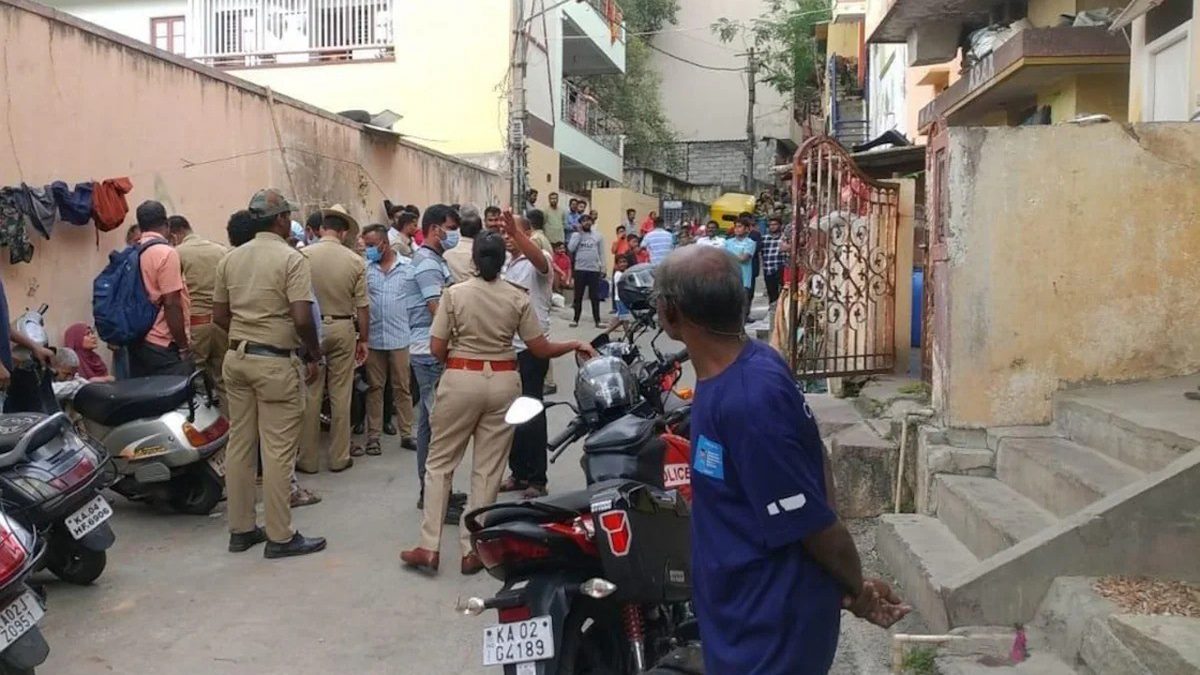 ভারতে ফ্রিজে মিলল ৩০ খণ্ডের মরদেহ