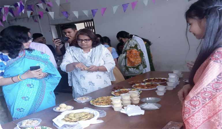 জবির নৃবিজ্ঞান বিভাগে শীতকালীন পিঠা উৎসব