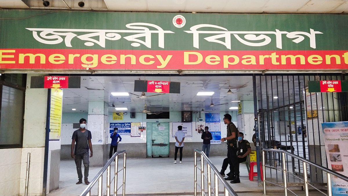 দেড় বছরের শিশুকে রেখে মায়ের আত্মহত্যা